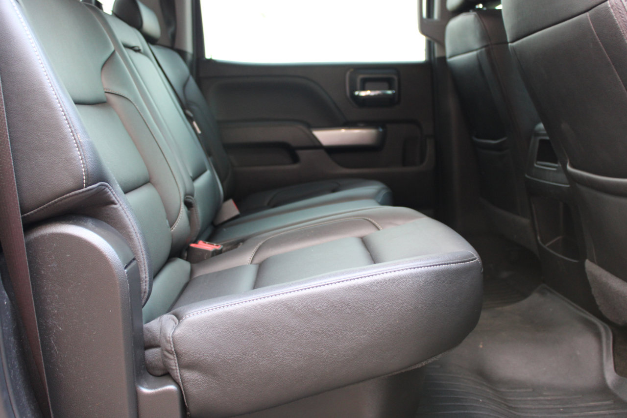 Used 2018 Chevrolet Silverado 1500 LTZ Z71 w/ LTZ Plus Package image 39