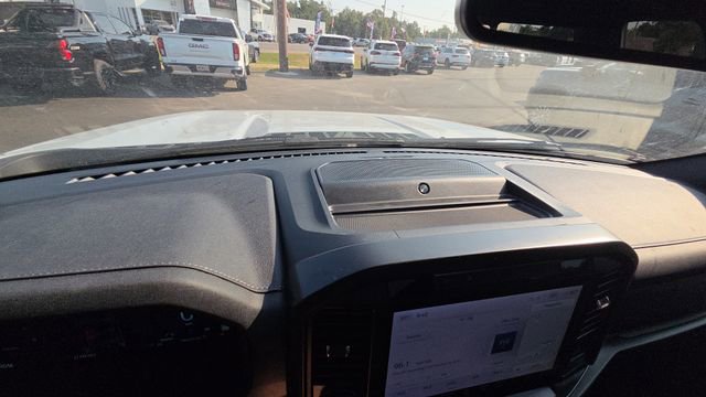 Used 2025 Ford F150 Lariat w/ Equipment Group 501A Mid image 40