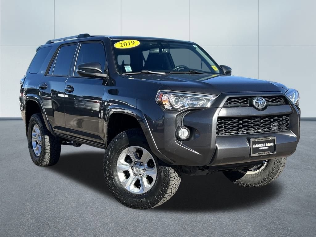 Used 2019 Toyota 4Runner SR5 Premium image 4