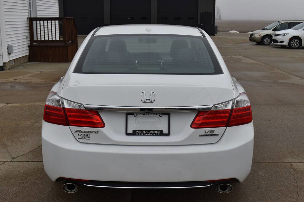 Used 2014 Honda Accord Touring image 4