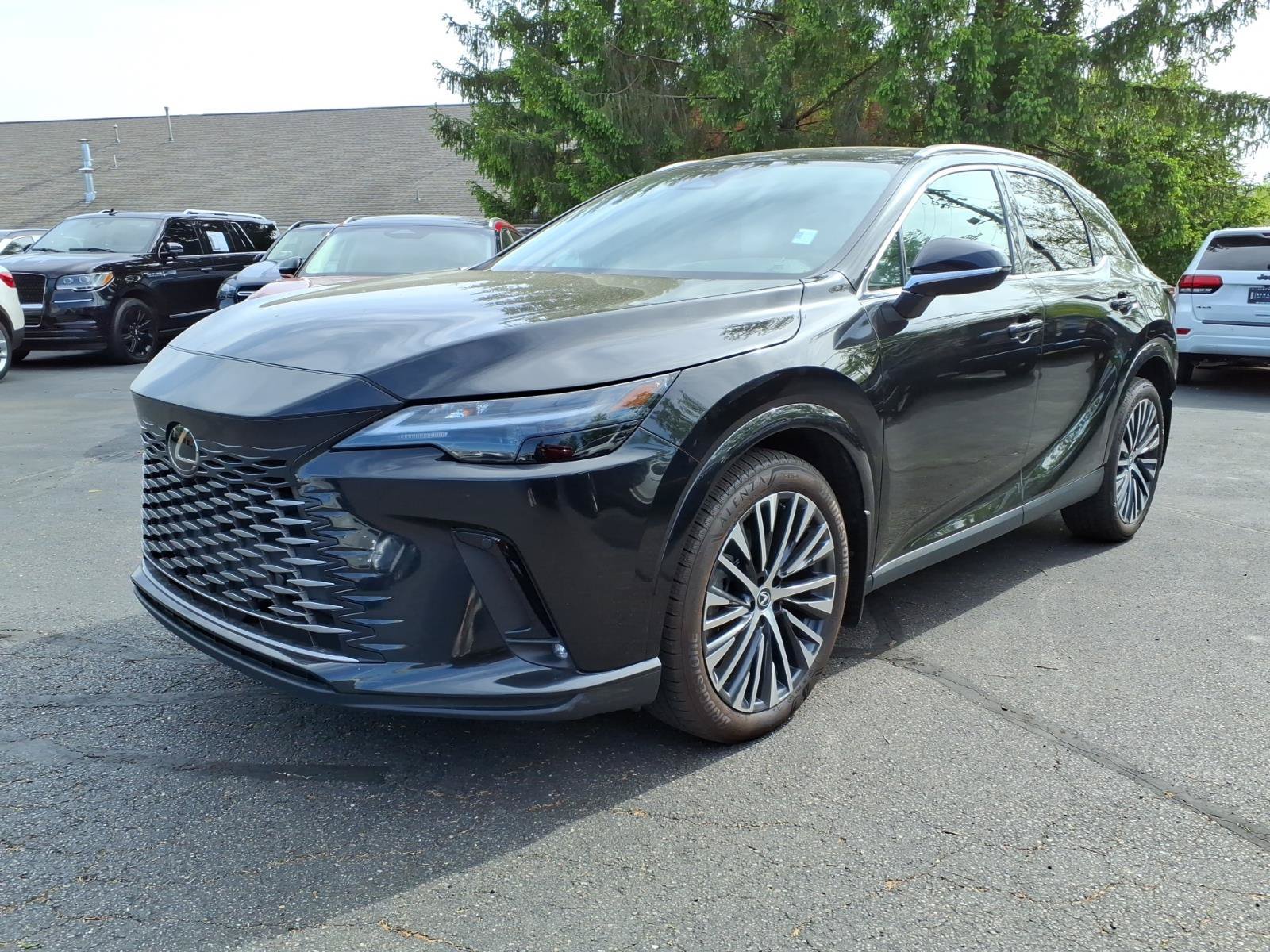 Used 2023 Lexus RX 350 Premium Plus w/ Accessory Package AWD/4WD image 3