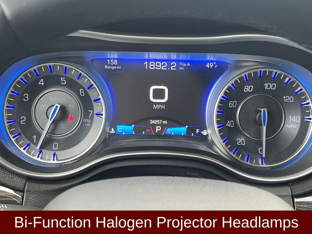 Used 2016 Chrysler 300 Limited w/ Driver Convenience Group image 16