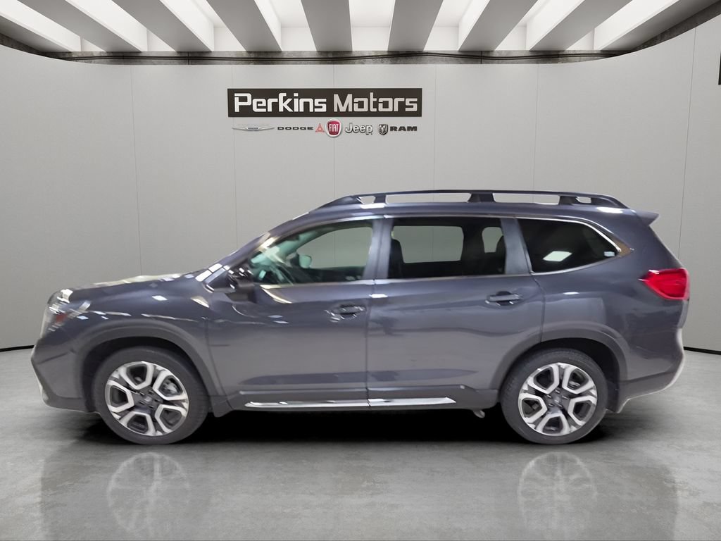 Used 2024 Subaru Ascent Limited AWD/4WD image 2