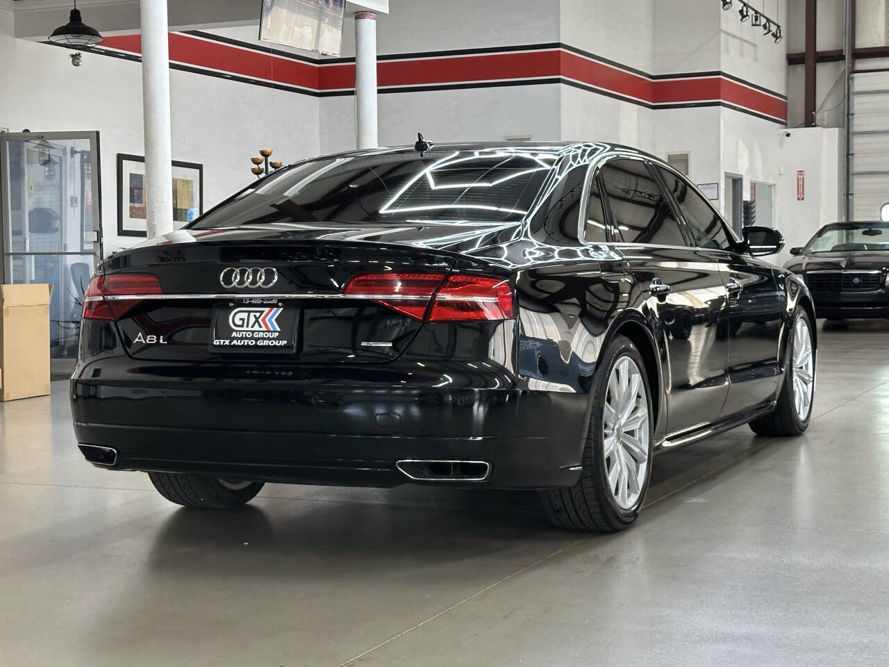 Used 2017 Audi A8 L 3.0T image 2