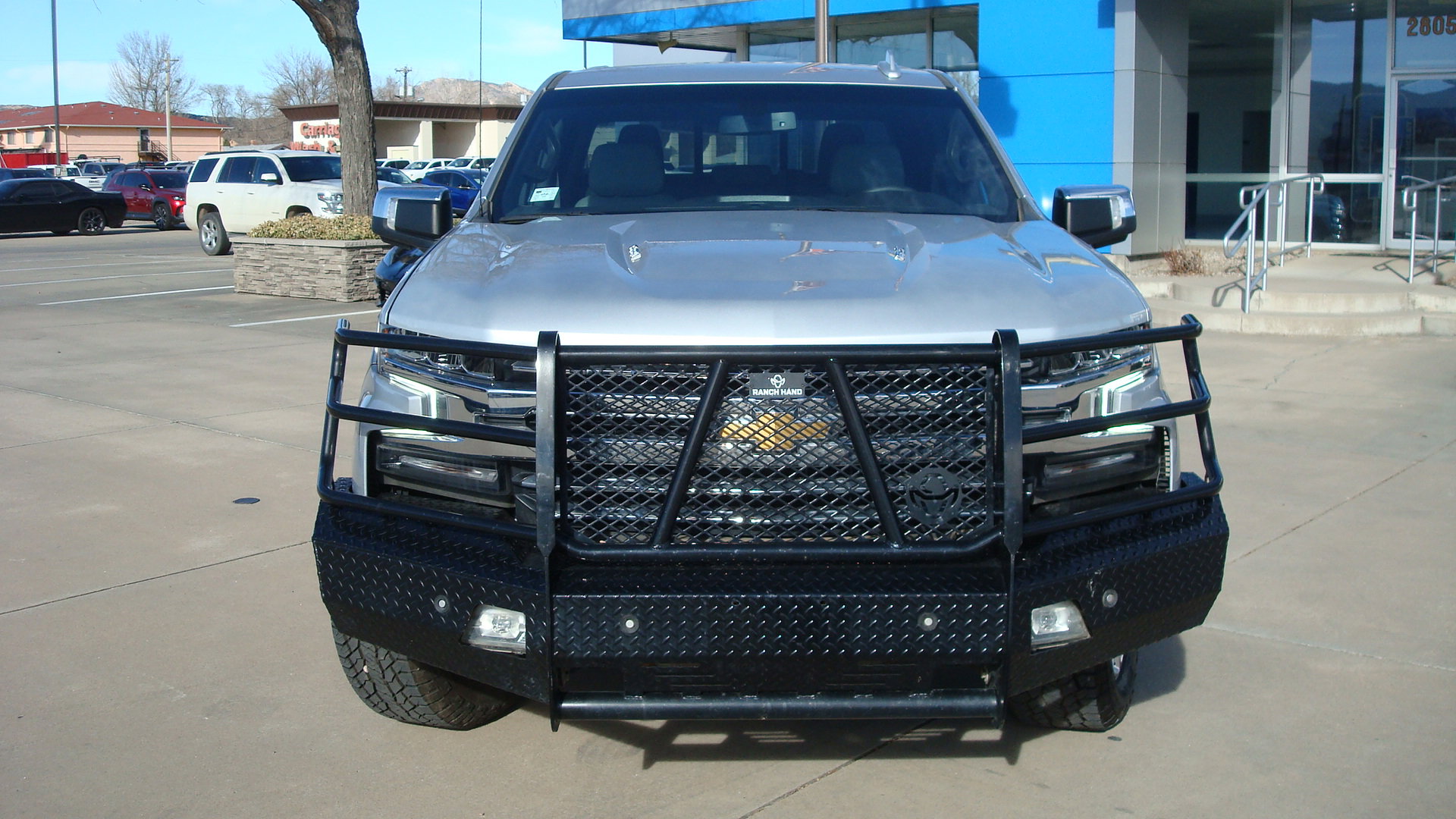 Used 2022 Chevrolet Silverado 1500 LTZ AWD/4WD image 2