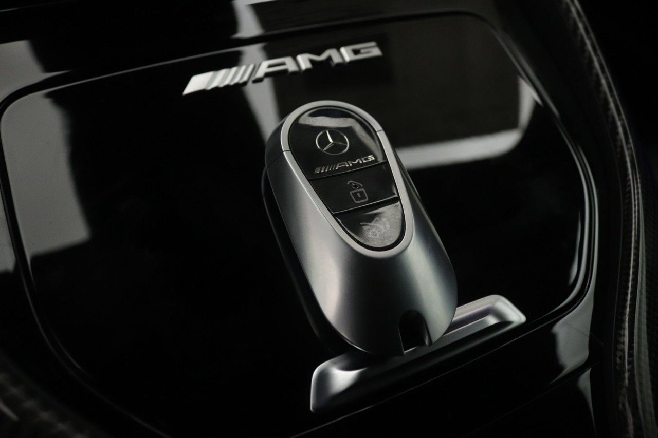 New 2026 Mercedes-Benz SL 63 AMG 4MATIC image 11