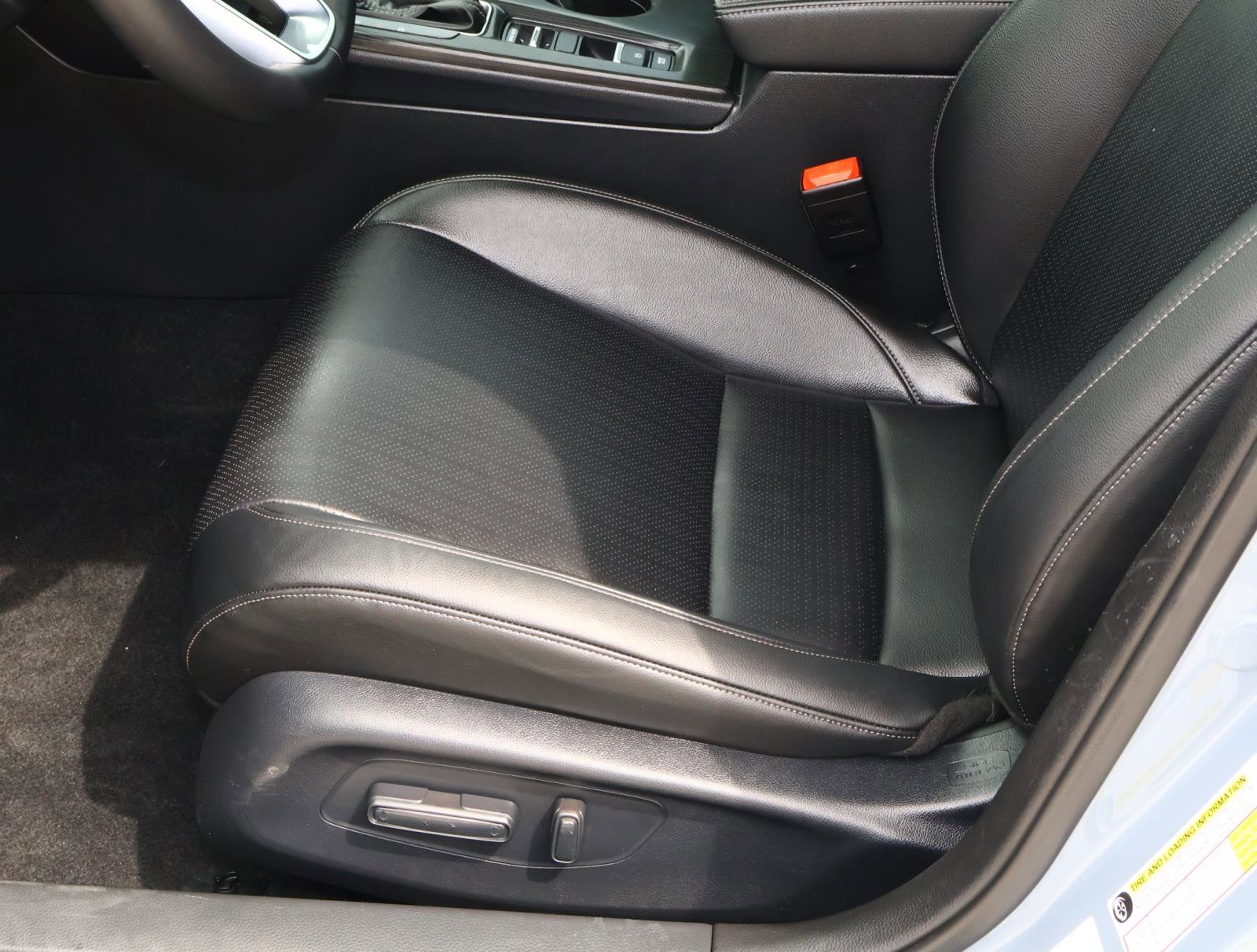 Used 2025 Honda Civic Sport Touring image 13