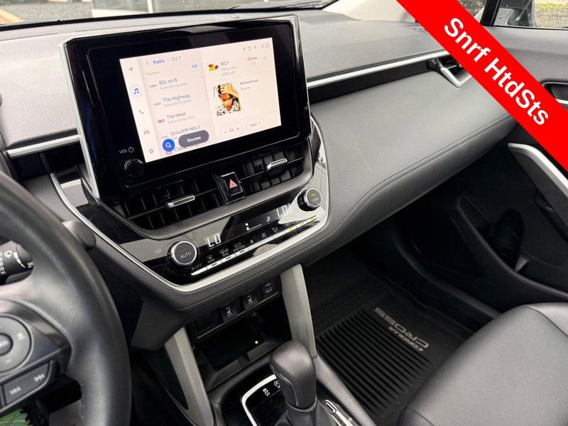 Used 2025 Toyota Corolla Cross XLE w/ Convenience Package AWD/4WD image 25