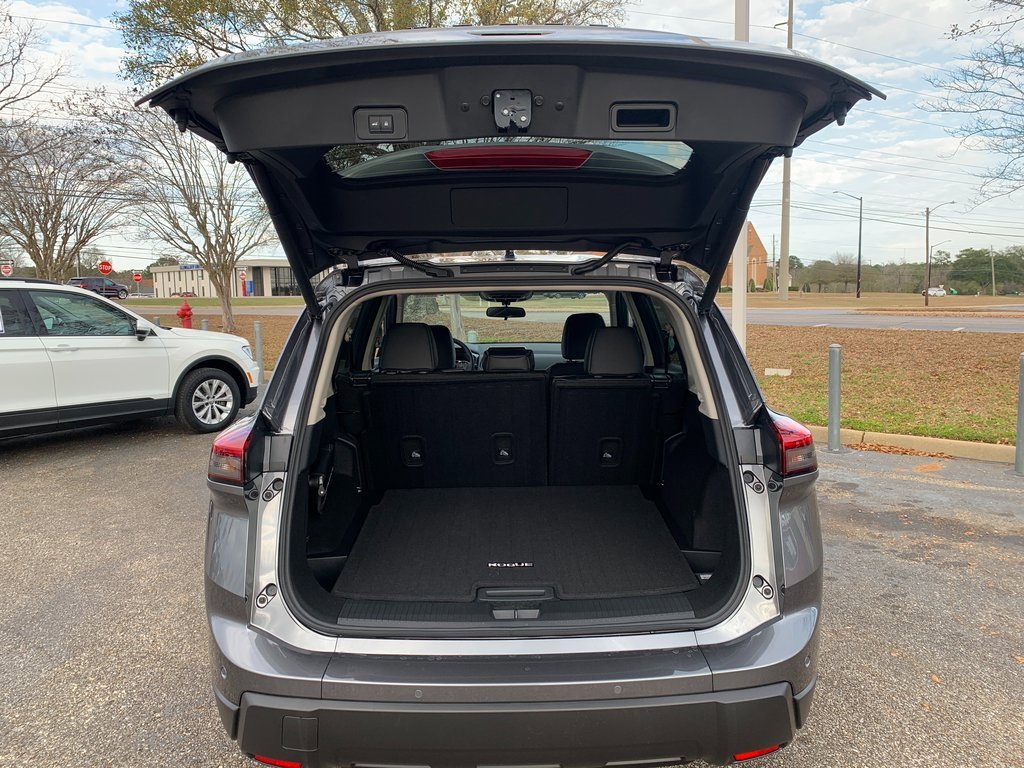 New 2026 Nissan Rogue SV image 5