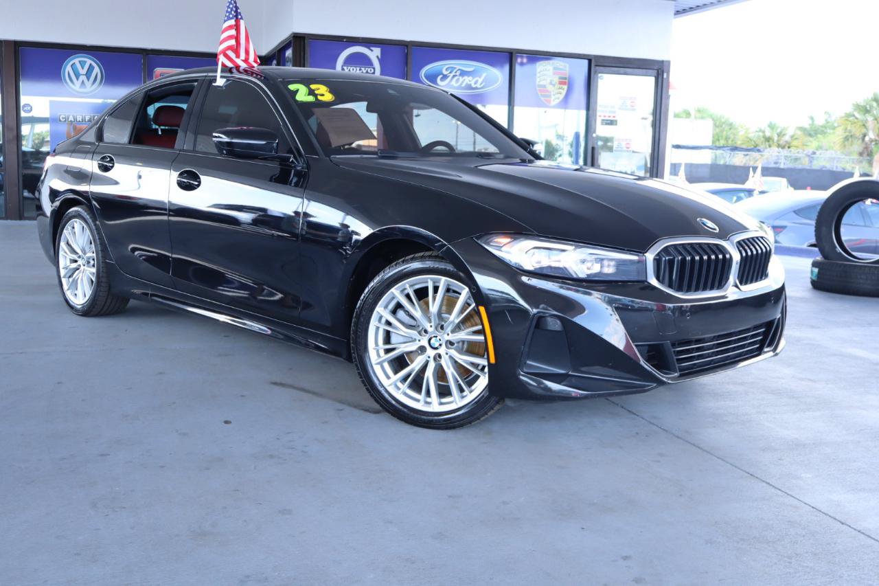 Used 2023 BMW 330i Sedan w/ Premium Package RWD image 3