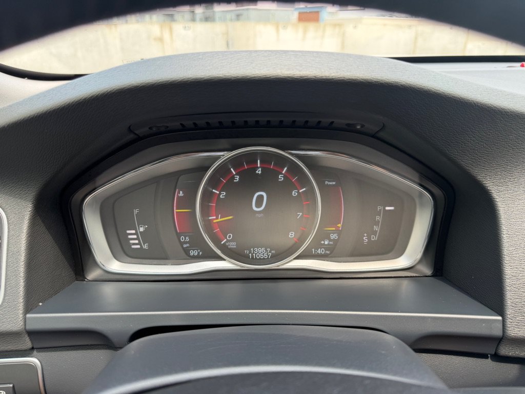 Used 2016 Volvo V60 T5 Cross Country AWD/4WD image 11