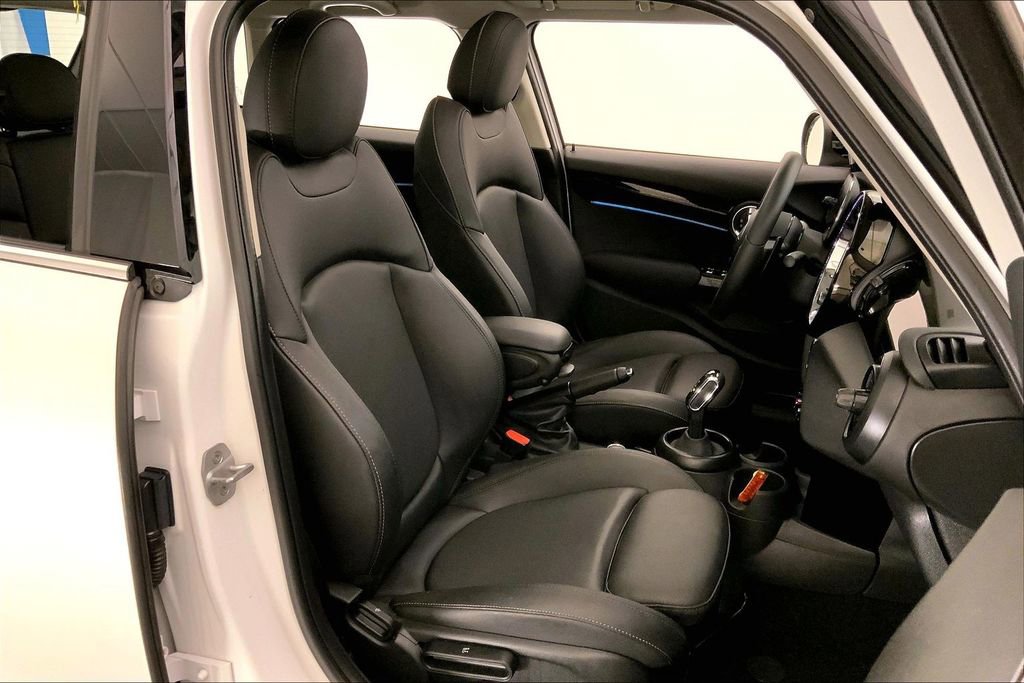 Used 2024 MINI Cooper S FWD image 6