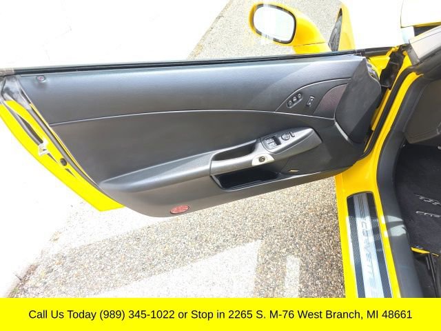 Used 2011 Chevrolet Corvette Coupe w/ Preferred Equipment Group RWD image 14