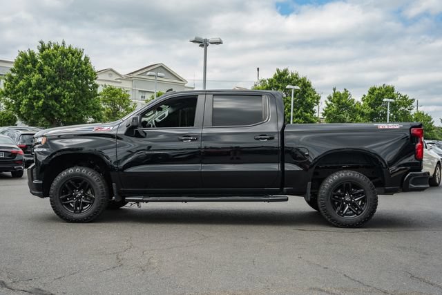 Used 2022 Chevrolet Silverado 1500 LT Trail Boss w/ LPO, Dark Essentials Package AWD/4WD image 4
