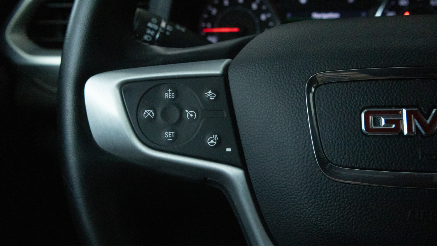 Used 2023 GMC Acadia SLT w/ Elevation Edition FWD image 19