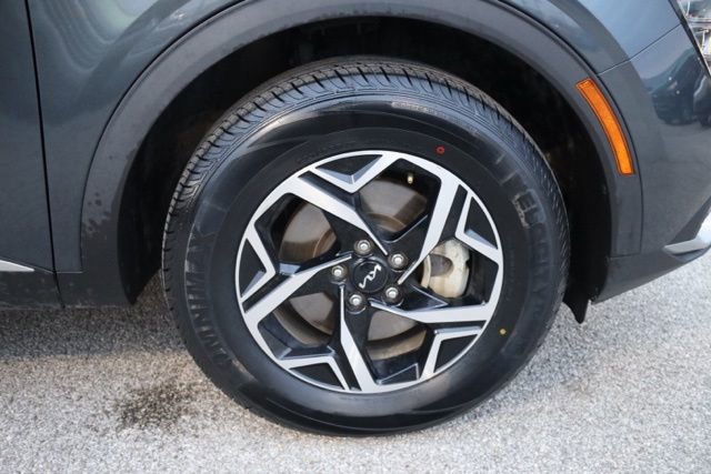 Certified 2024 Kia Sportage LX image 13