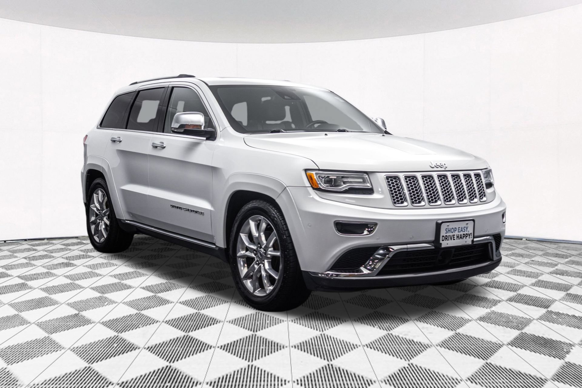 Used 2016 Jeep Grand Cherokee Summit AWD/4WD image 15