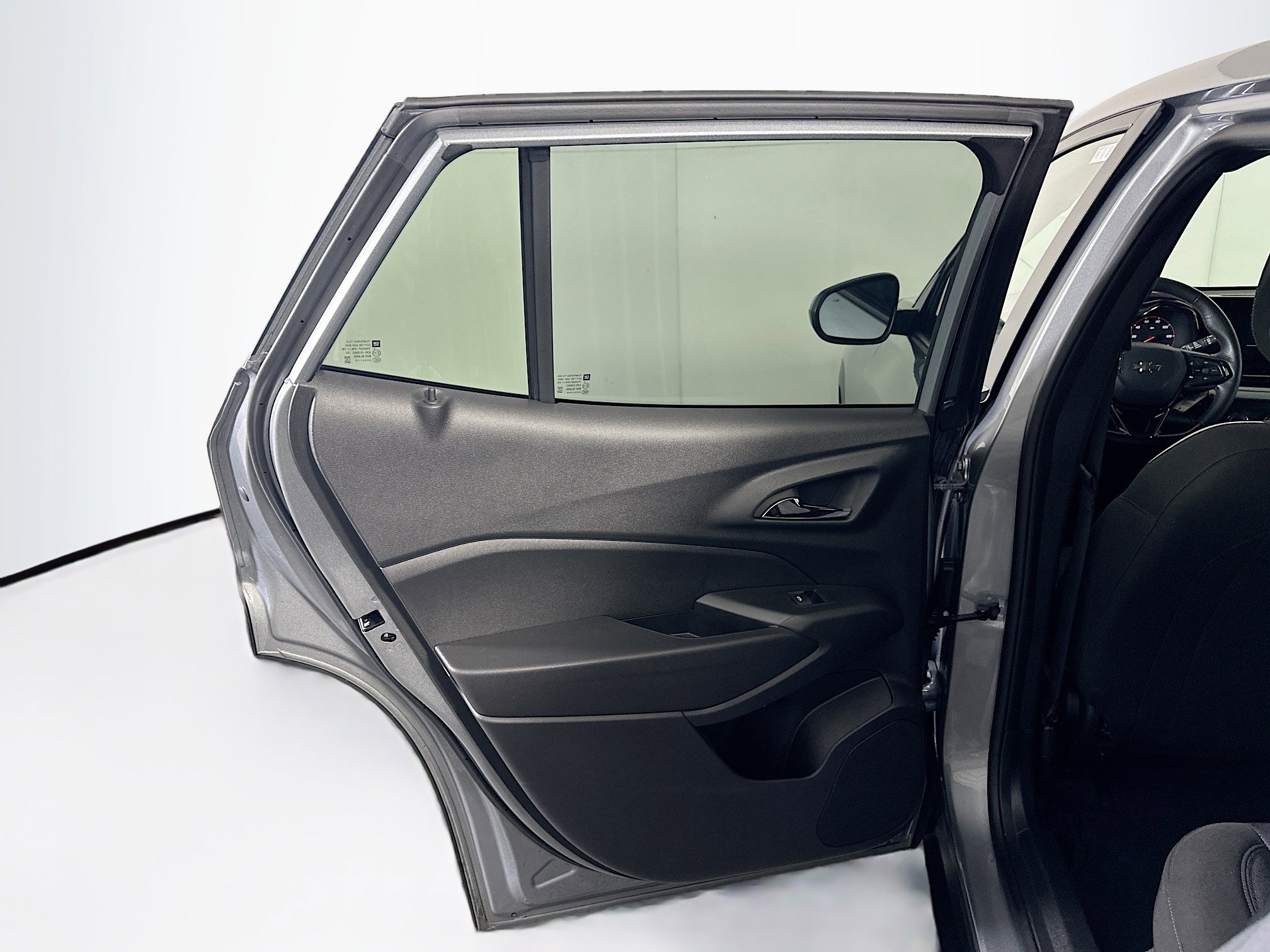 Used 2024 Chevrolet Trax RS w/ Driver Confidence Package image 27