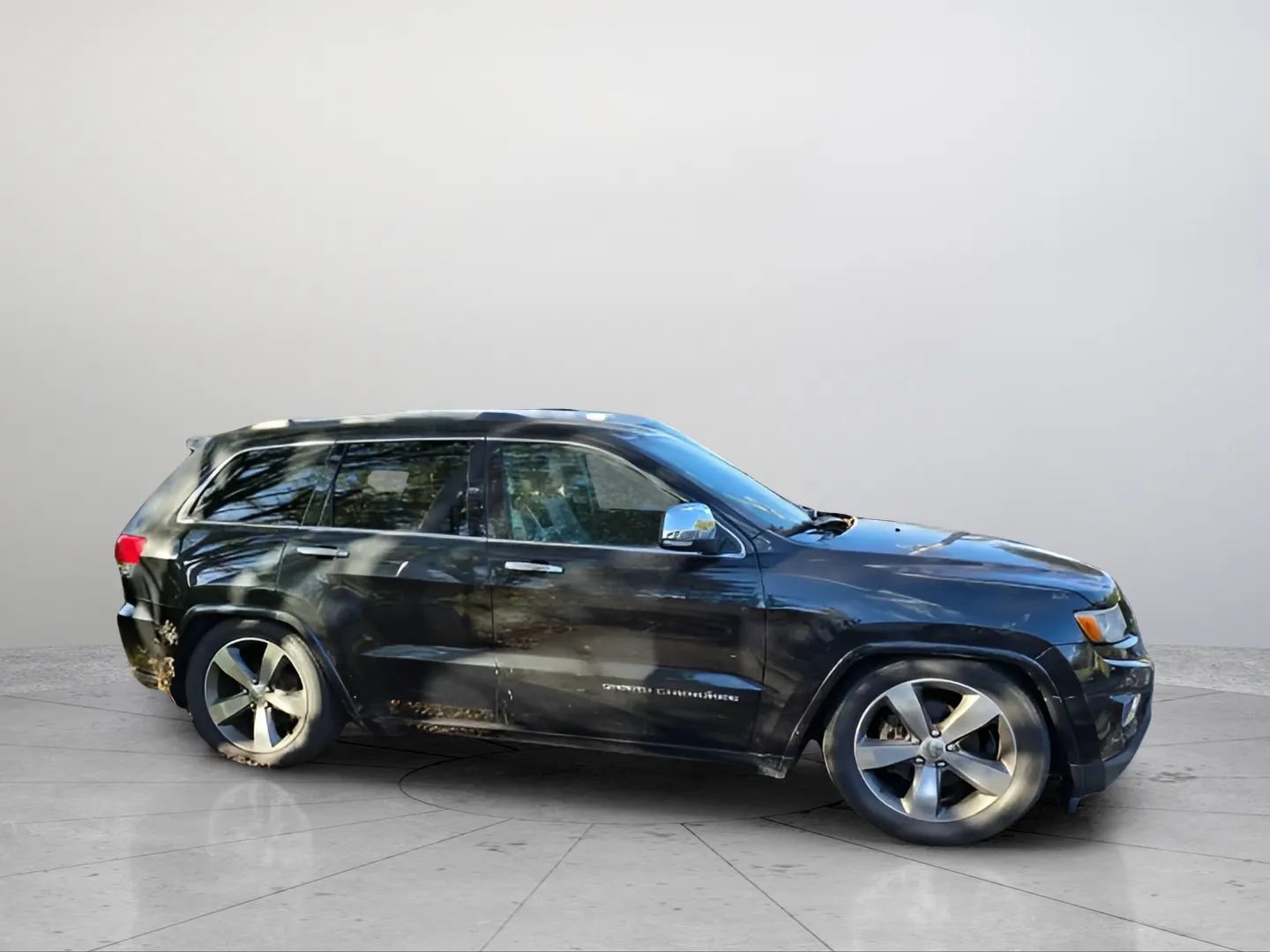 Used 2014 Jeep Grand Cherokee Overland image 5
