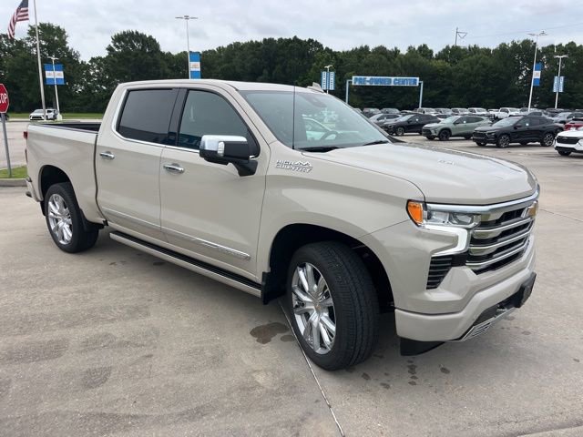 New 2026 Chevrolet Silverado 1500 High Country AWD/4WD image 13