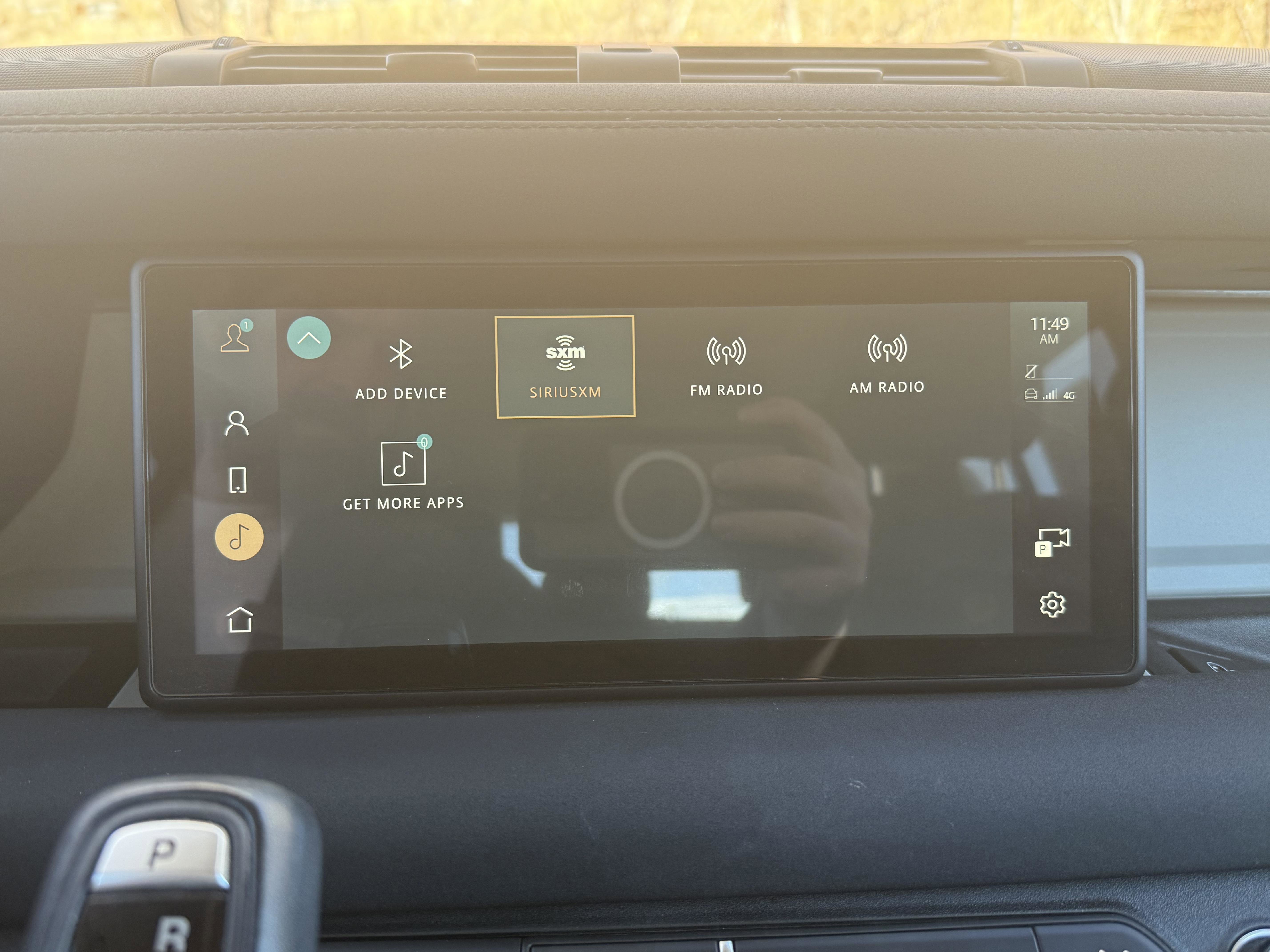 Certified 2022 Land Rover Defender 110 SE image 23