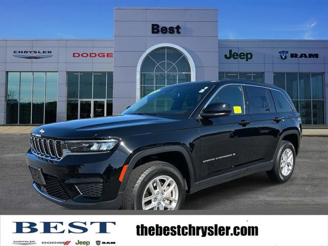 Certified 2024 Jeep Grand Cherokee Laredo X w/ Luxury Tech Group I image 1