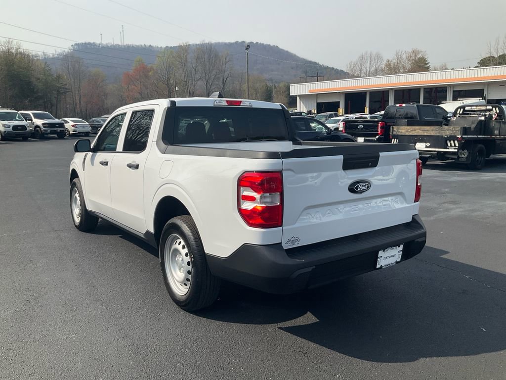 New 2026 Ford Maverick XL image 7