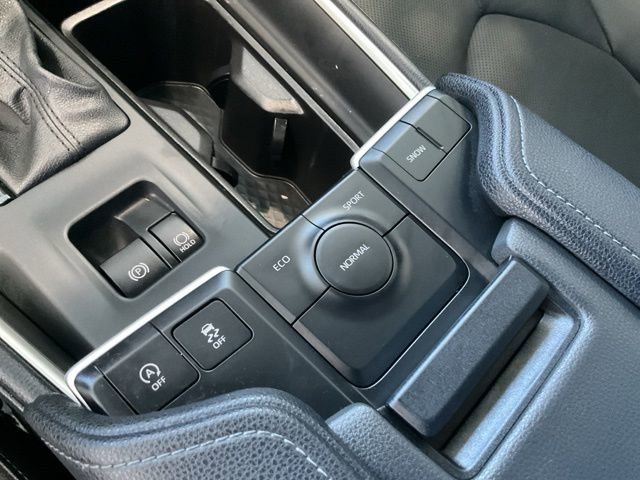 Used 2025 Toyota Grand Highlander FWD image 13