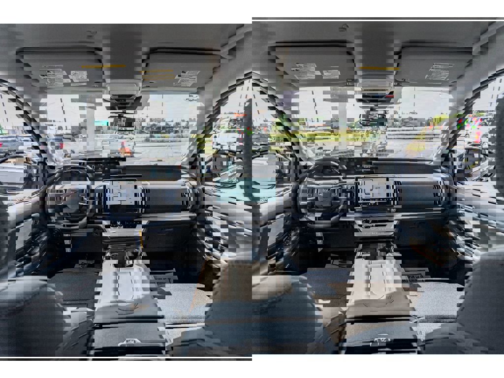 Used 2025 Ford Expedition Max Active image 10