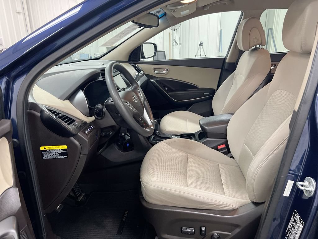 Used 2017 Hyundai Santa Fe Sport AWD/4WD image 19