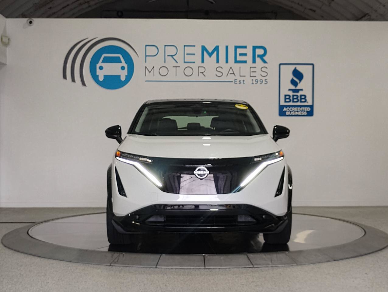 Used 2024 Nissan Ariya AWD image 4