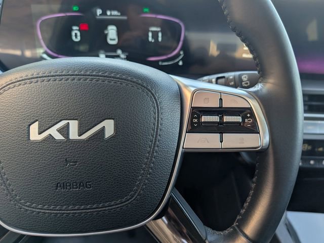 Used 2025 Kia Telluride S AWD/4WD image 14