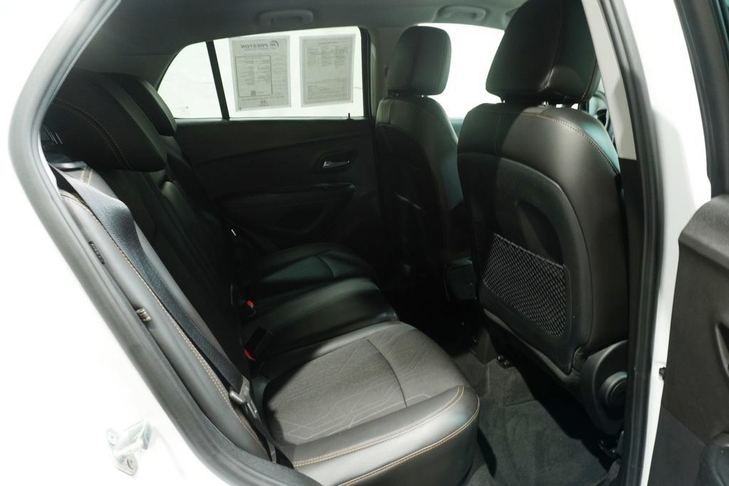 Used 2018 Chevrolet Trax LT w/ Driver Confidence Package FWD image 14