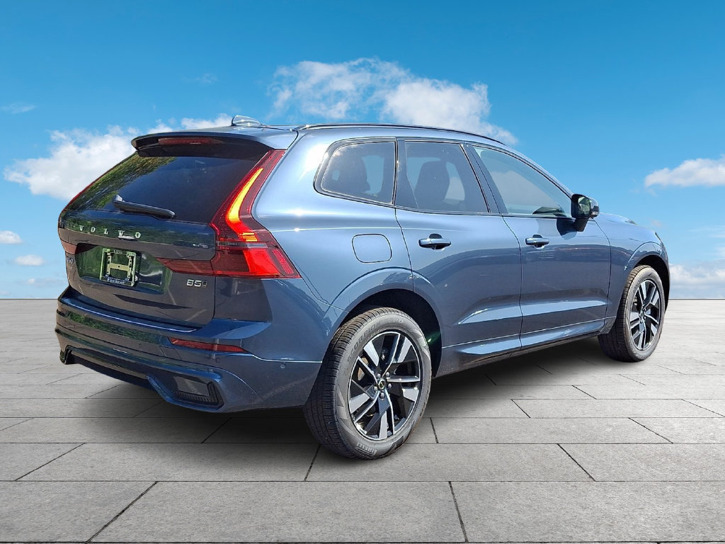 New 2026 Volvo XC60 B5 Plus w/ Protection Package Premier AWD/4WD image 6