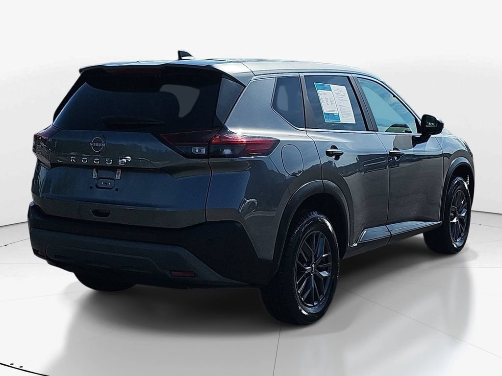 Used 2023 Nissan Rogue S FWD image 6