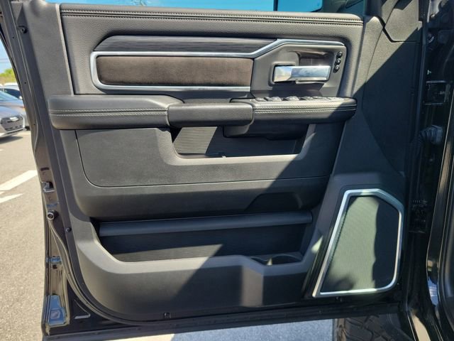 Used 2024 RAM 3500 Laramie w/ Night Edition image 19