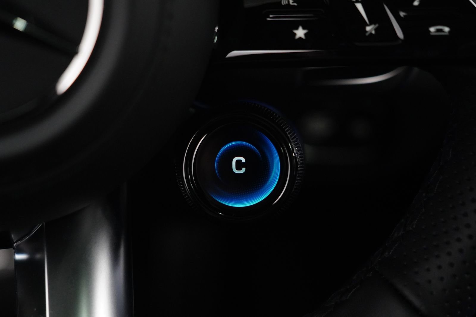 New 2026 Mercedes-Benz GLE 53 AMG 4MATIC Coupe image 23