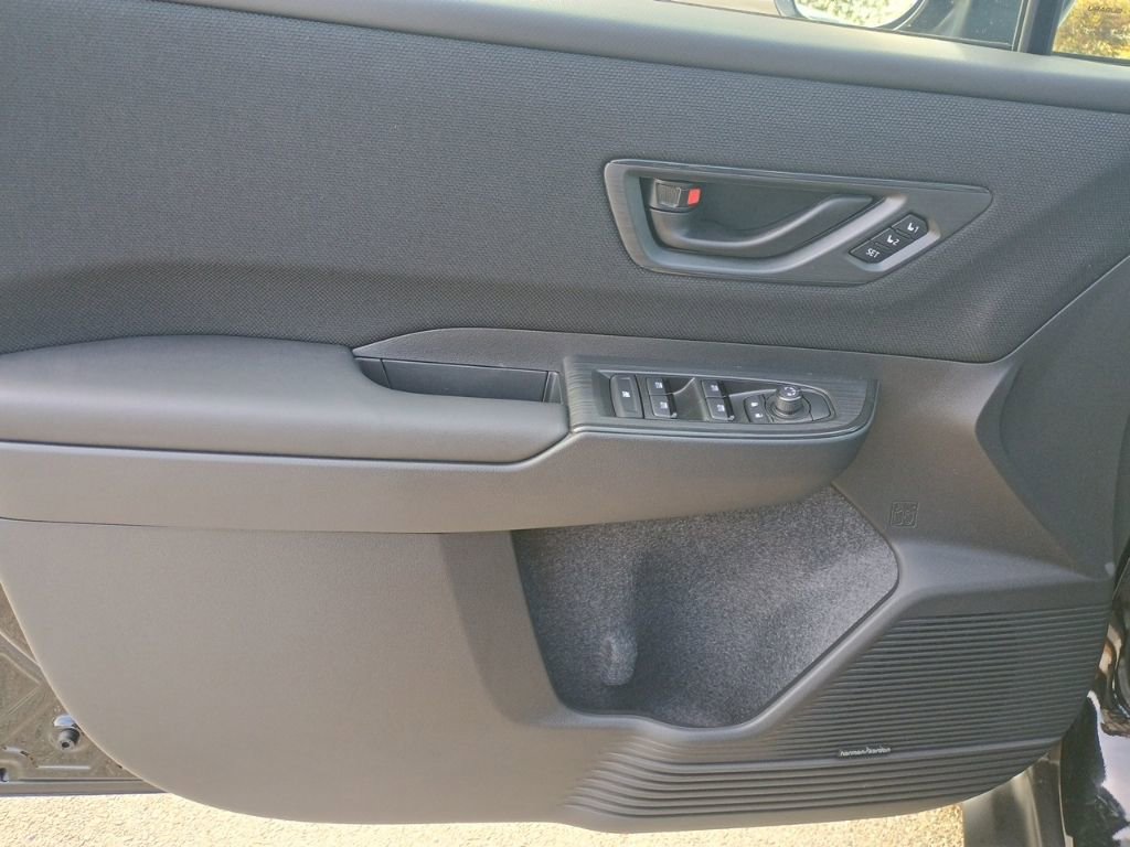 New 2026 Subaru Outback Limited image 8