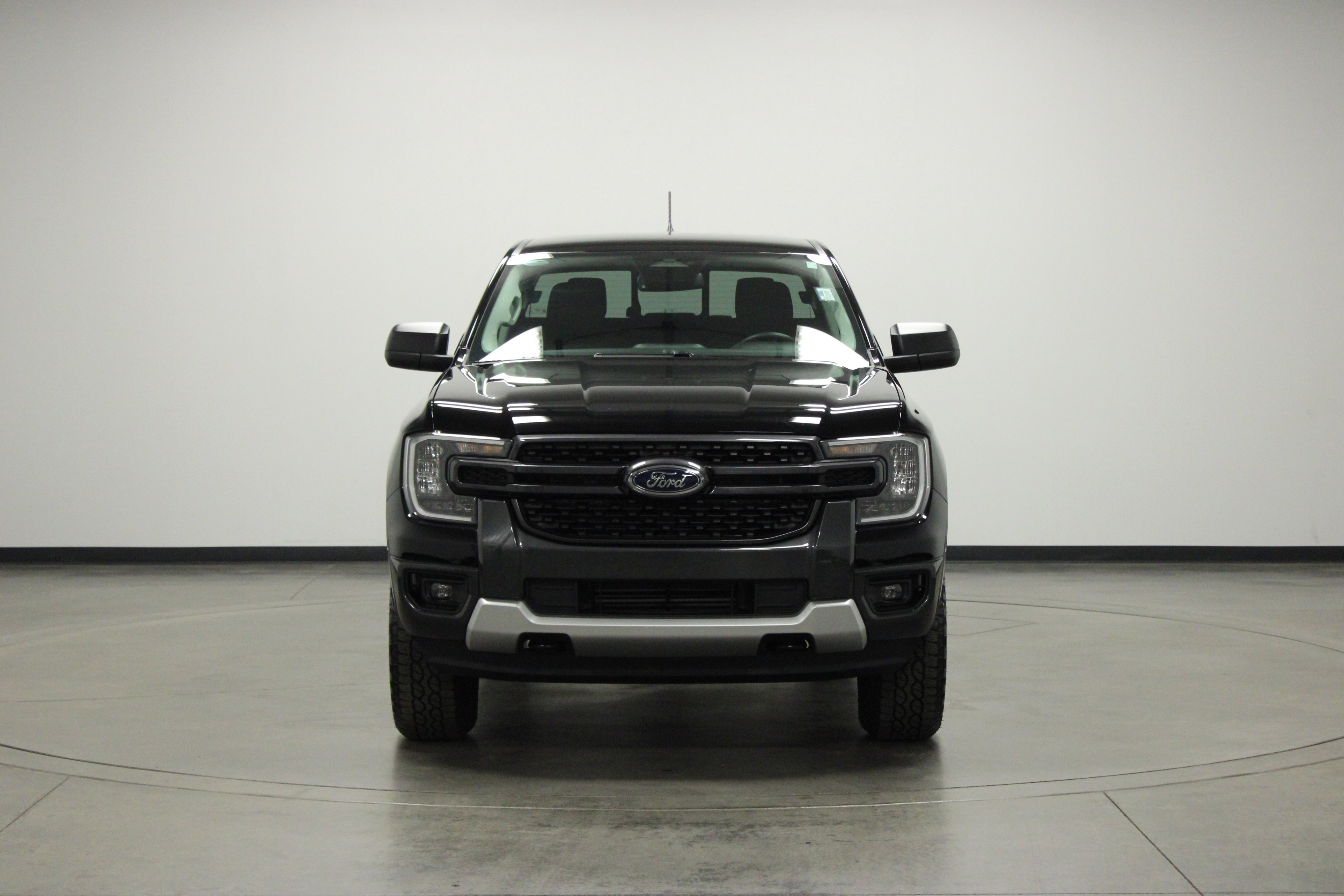 Used 2024 Ford Ranger XLT w/ Equipment Group 301A High image 3