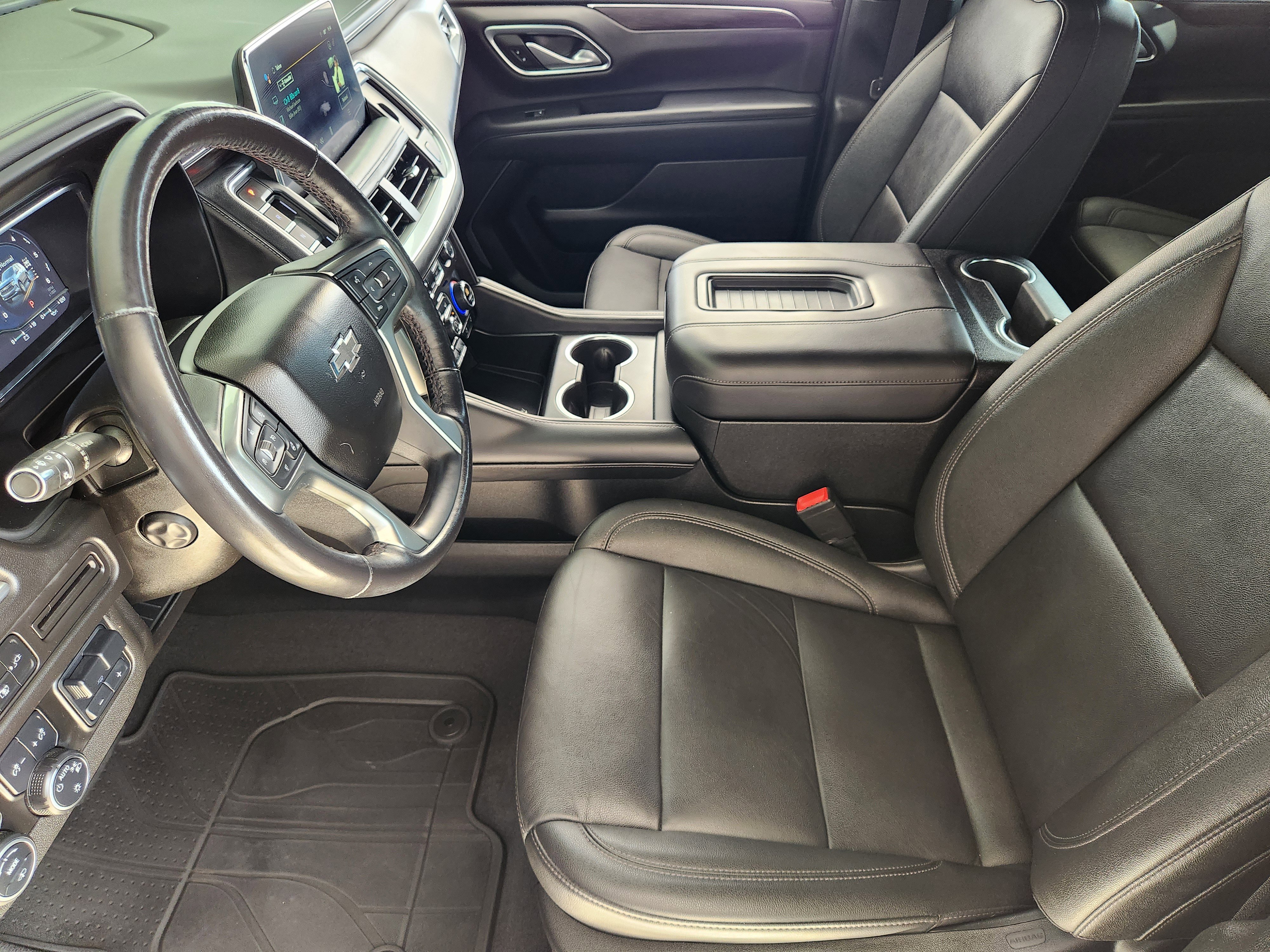 Used 2022 Chevrolet Tahoe Z71 w/ Z71 Off-Road Package AWD/4WD image 12