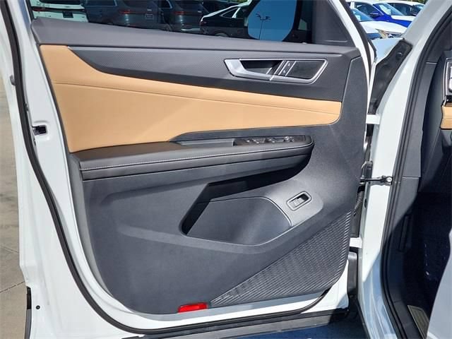 New 2026 Volkswagen Atlas Cross Sport SEL AWD/4WD image 11
