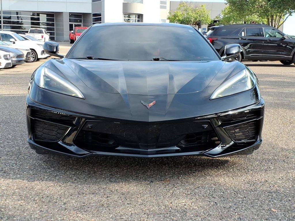 Used 2022 Chevrolet Corvette Stingray Preferred Cpe w/ Z51 Performance Package RWD image 8