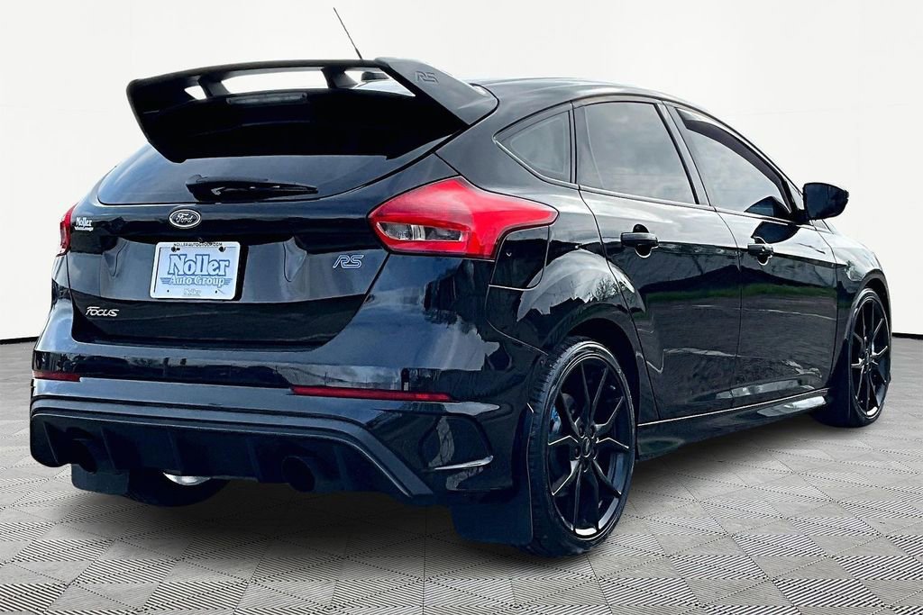 Used 2017 Ford Focus RS image 2