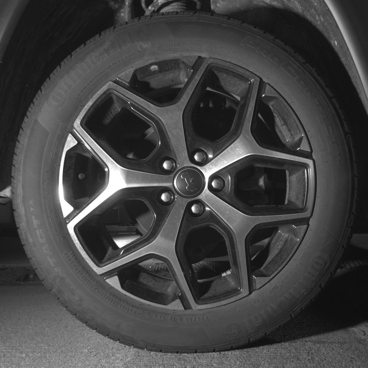 Used 2025 Jeep Compass Limited image 15