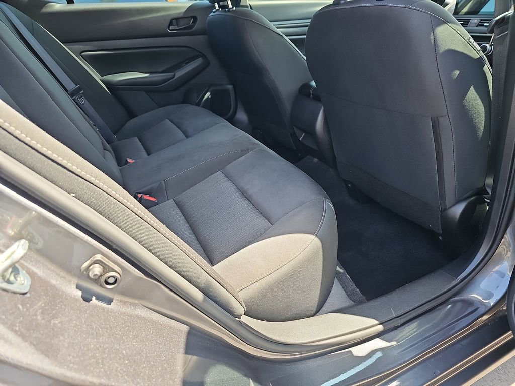 Used 2024 Nissan Altima 2.5 S image 14