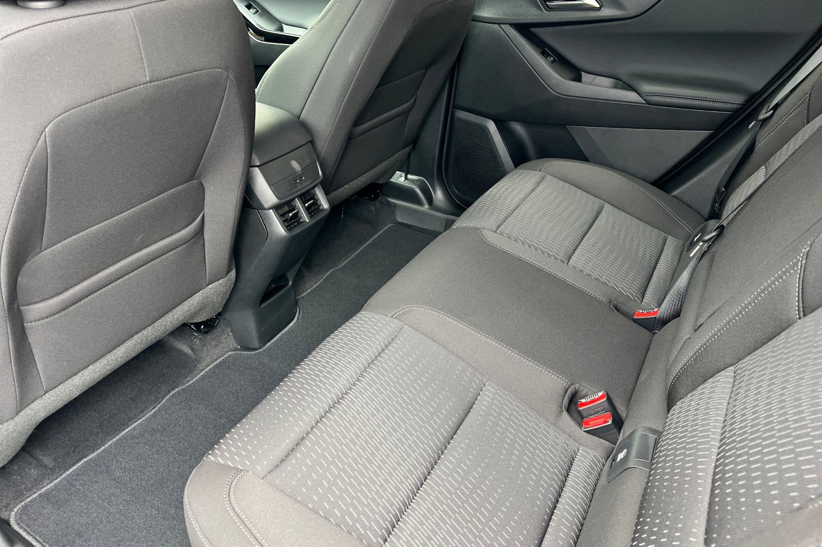 New 2026 Chevrolet Equinox LT image 12