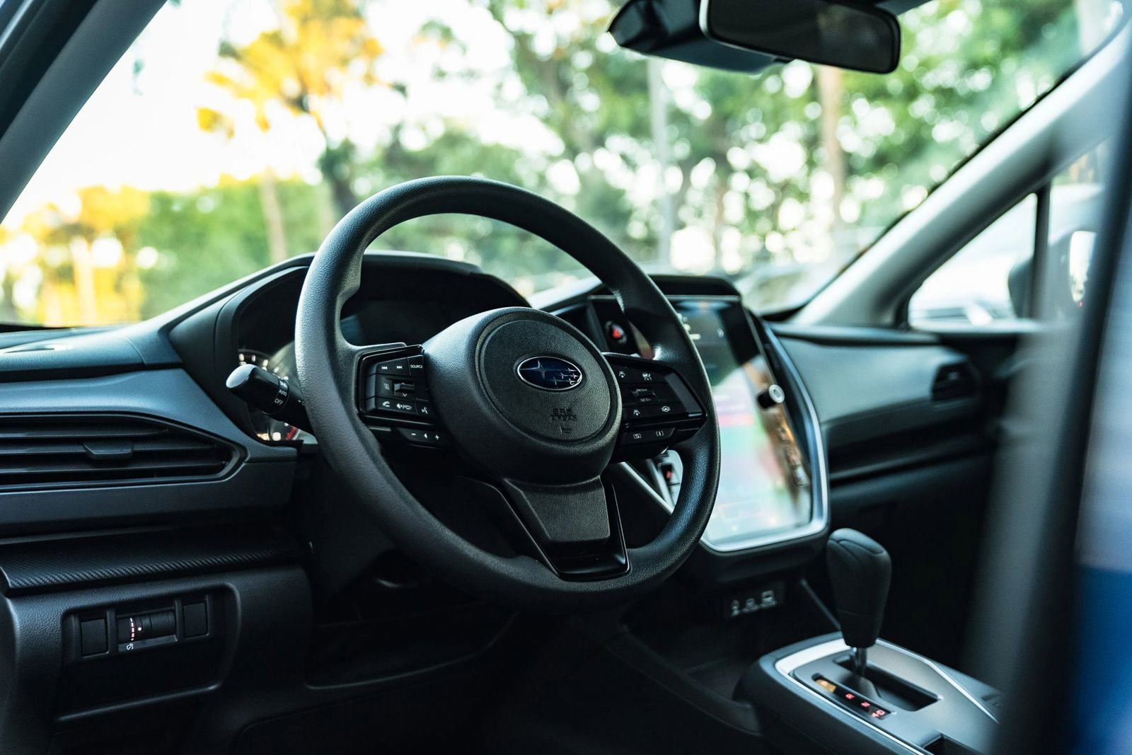 Used 2025 Subaru Crosstrek 2.0i Premium image 18