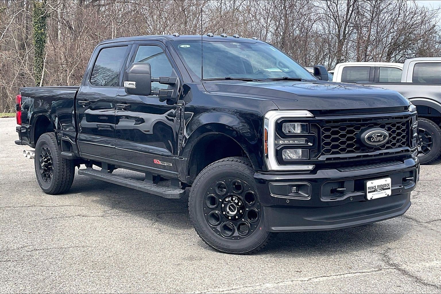 New 2026 Ford F350 4x4 Crew Cab Super Duty image 1