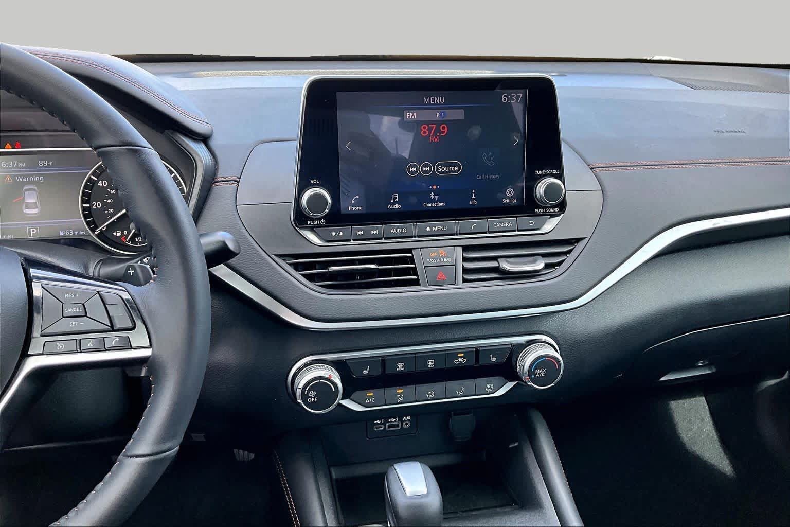 Certified 2021 Nissan Altima 2.5 SR w/ SR Premium Package FWD image 7