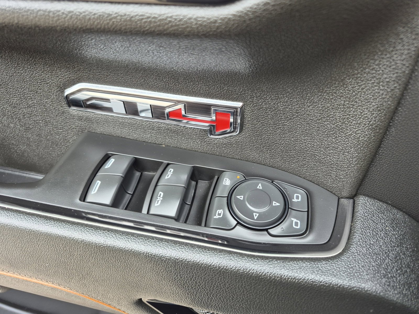 Used 2024 GMC Sierra 1500 AT4 AWD/4WD image 13